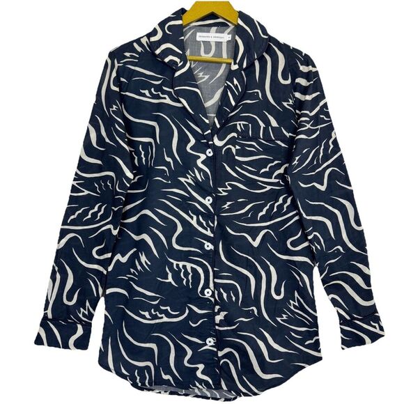 Desmond & Dempsey Long Sleeve Pajama Top Swirly Print Size S Blue White Lounge - Picture 1 of 8